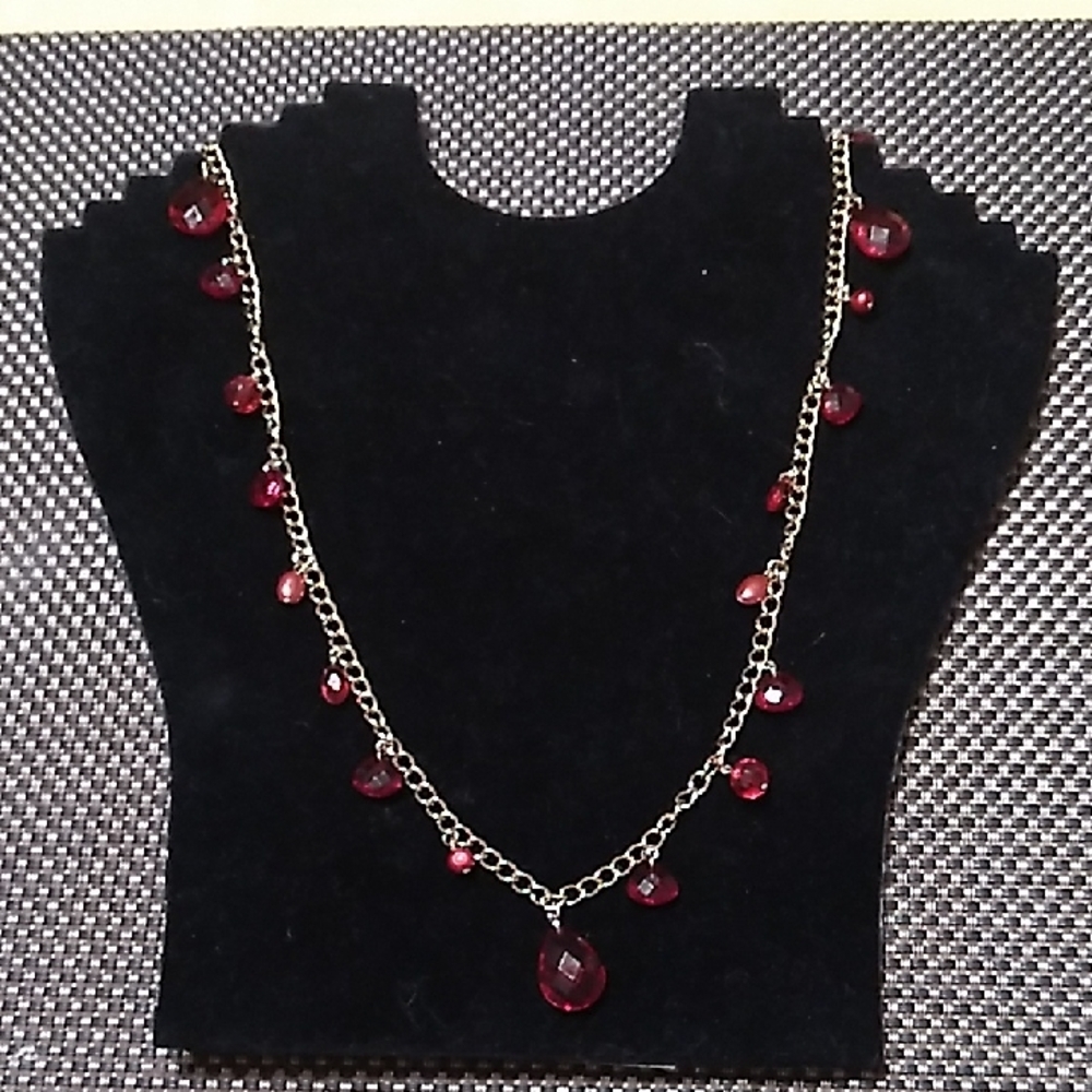 Elegant Red Gemstone Necklace